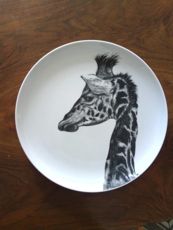 Assiette fait main porcelaine Girafe